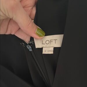 LOFT Classic Black Garment